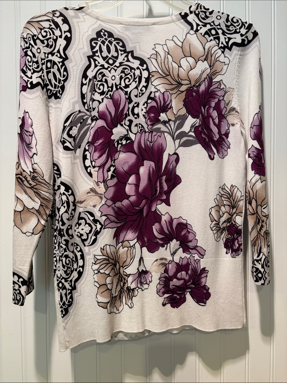 White House Black Market Cardigan with Purple and Black  Floral Pattern Sz S - Picture 5 of 7
